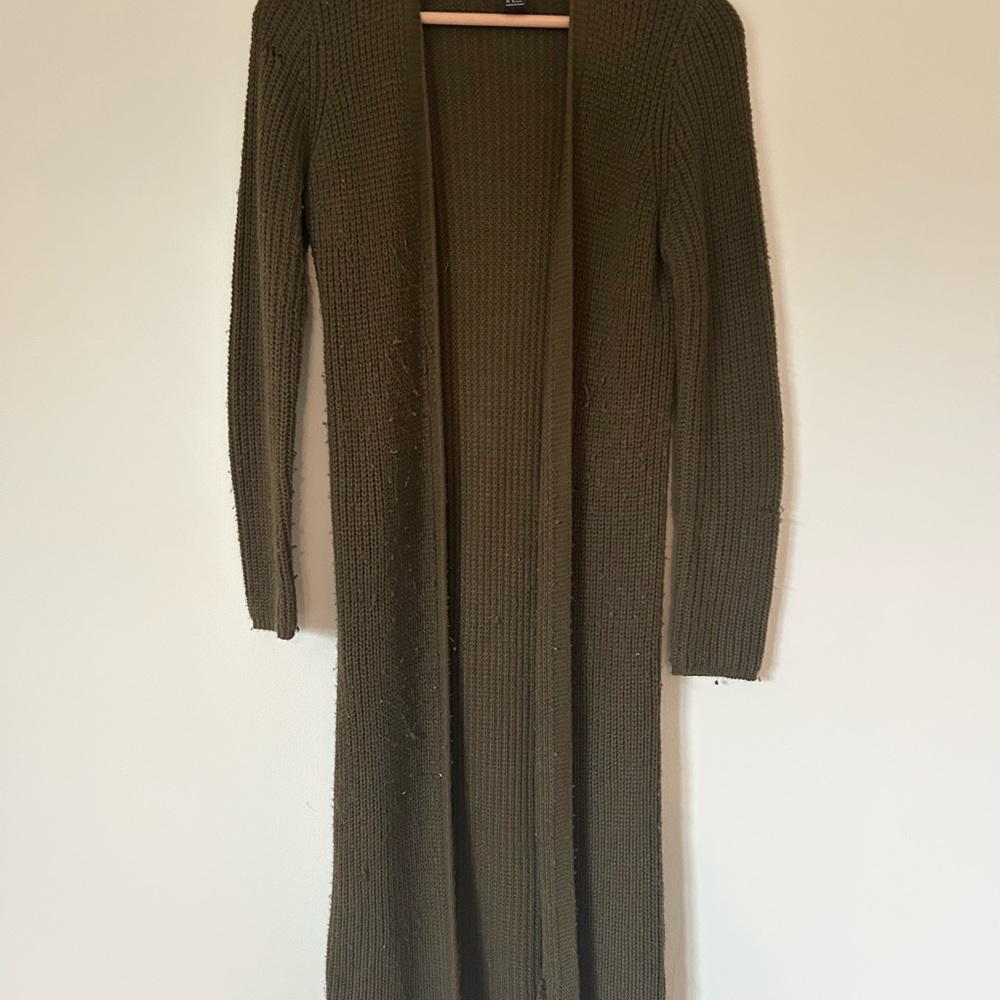 Forever 21 Olive Long Sleeve Knit cardigan
